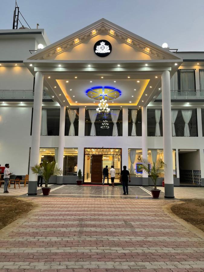 The Royal Palace Hotel Gorakhpur Eksteriør bilde